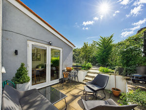 Patio- click for photo gallery